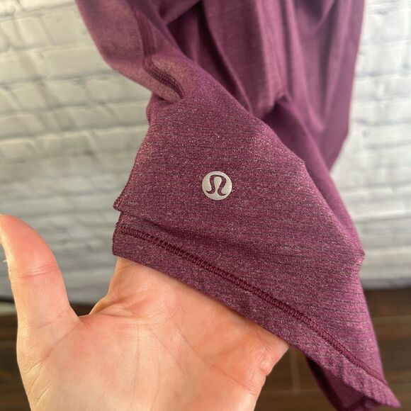 ✨ Purple Lululemon Racerback Tank - Size 8, Perfect Condition - Picture 5 of 5